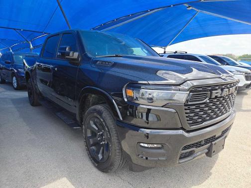 Diamond Black 2026 RAM 1500 Big Horn/Lone Star