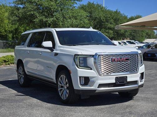 2021 GMC Yukon XL Denali