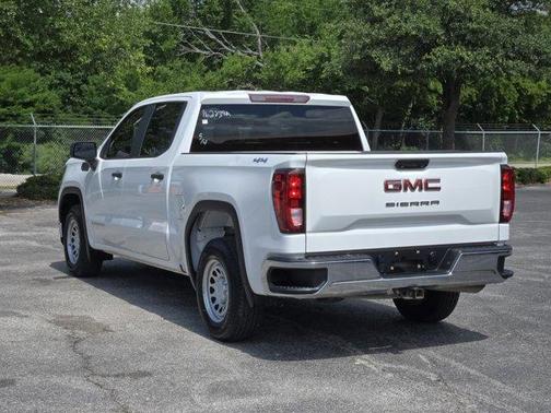 Summit White 2023 GMC Sierra 1500 Pro