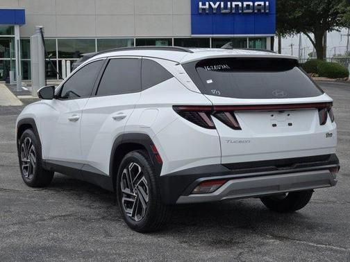 Serenity White Pearl 2025 Hyundai TUCSON Limited