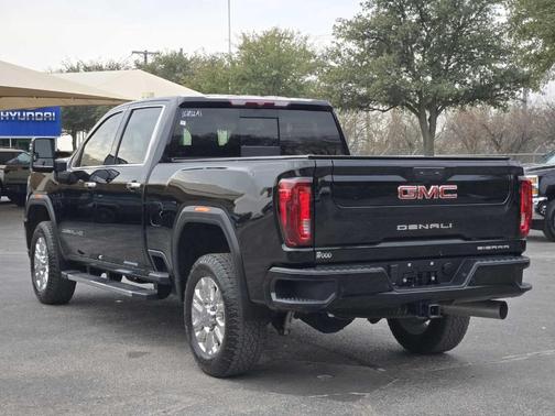 2023 GMC Sierra 2500 Denali