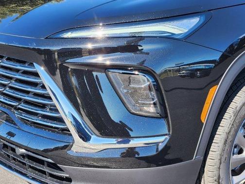 Ebony Twilight Metallic 2026 Buick Enclave Preferred