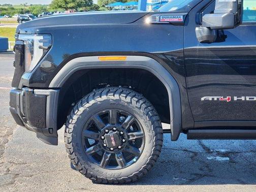 Onyx Black 2026 GMC Sierra 2500 AT4