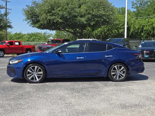 Deep Blue Pearl 2020 Nissan Maxima 3.5 SL