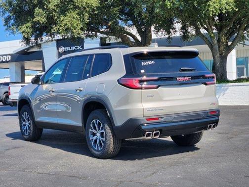 2026 GMC Acadia AT4
