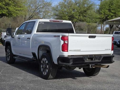 2021 Chevrolet Silverado 2500 Custom