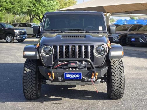 2021 Jeep Gladiator Mojave