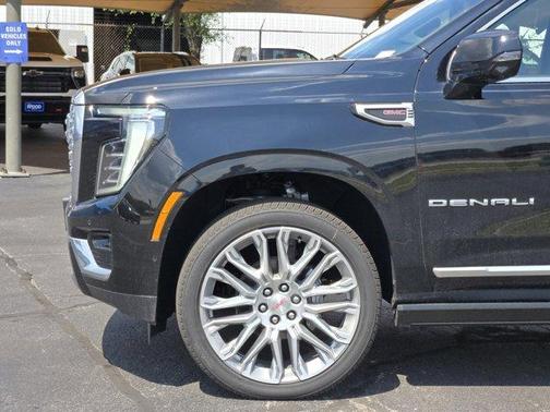 2025 GMC Yukon Denali