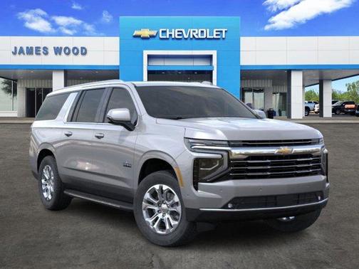2025 Chevrolet Suburban LT