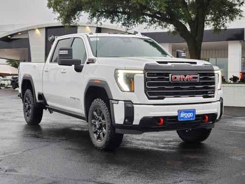 2025 GMC Sierra 2500 AT4