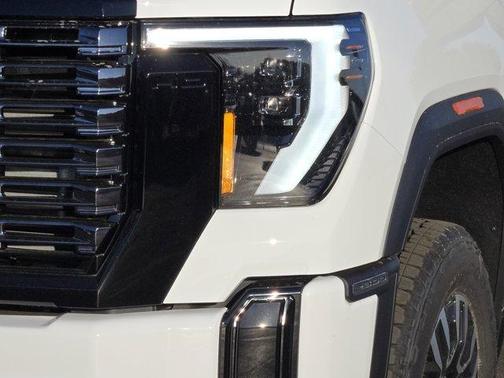 2026 GMC Sierra 2500 Denali Ultimate