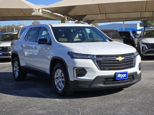 2022 Chevrolet Traverse LS