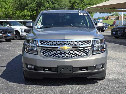 Pepperdust Metallic 2019 Chevrolet Tahoe LT