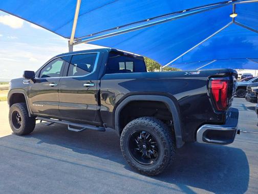 2022 GMC Sierra 1500 Limited SLT