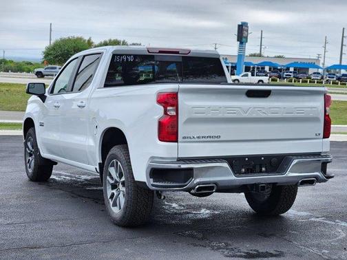 2025 Chevrolet Silverado 1500 LT