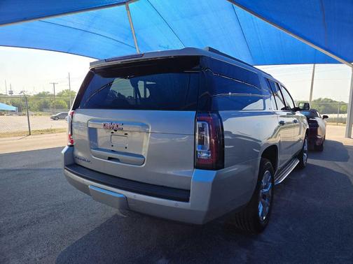 2015 GMC Yukon XL 1500 SLT