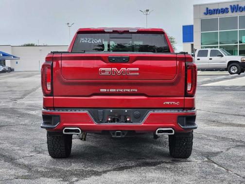 2024 GMC Sierra 1500 AT4
