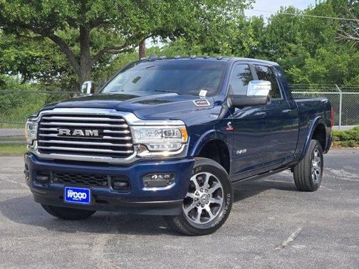 Patriot Blue Pearlcoat 2024 RAM 2500 Longhorn
