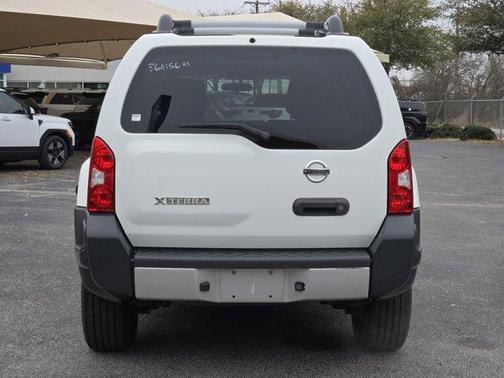 2014 Nissan Xterra S