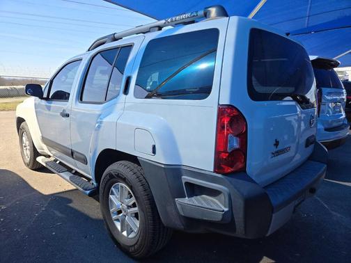 2014 Nissan Xterra S