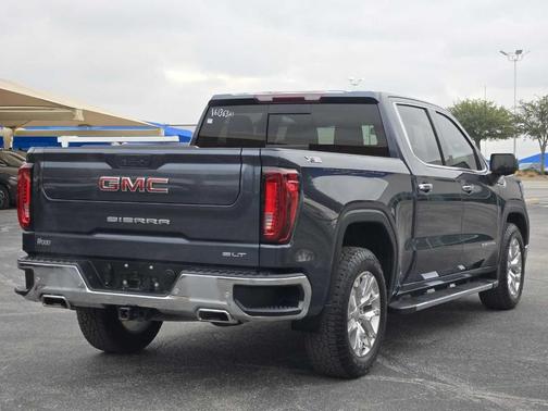 2022 GMC Sierra 1500 Limited SLT
