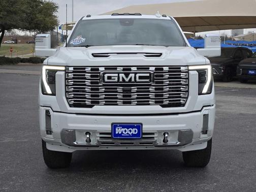 2024 GMC Sierra 2500 Denali
