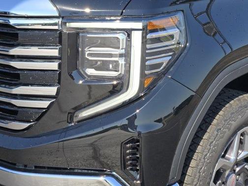 Onyx Black 2026 GMC Sierra 1500 SLT
