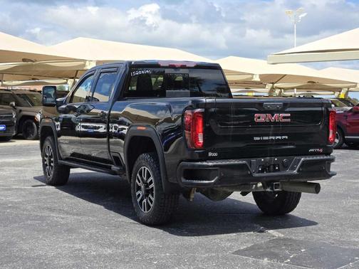 2021 GMC Sierra 2500 AT4