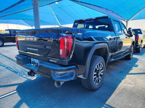 2021 GMC Sierra 2500 AT4