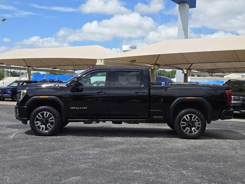 2021 GMC Sierra 2500 AT4
