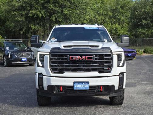2024 GMC Sierra 2500 AT4