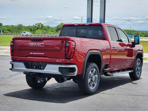 2025 GMC Sierra 2500 SLT