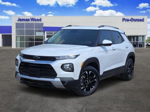 Summit White 2023 Chevrolet Trailblazer LT