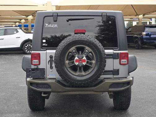 2017 Jeep Wrangler Sahara