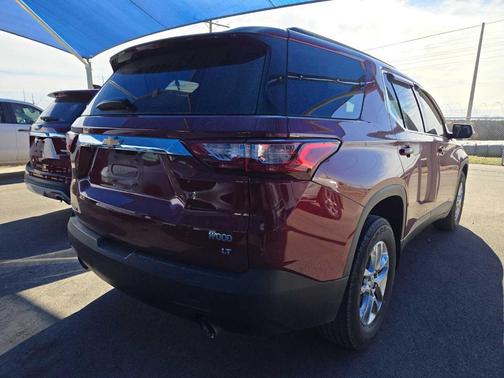 2021 Chevrolet Traverse LT Cloth