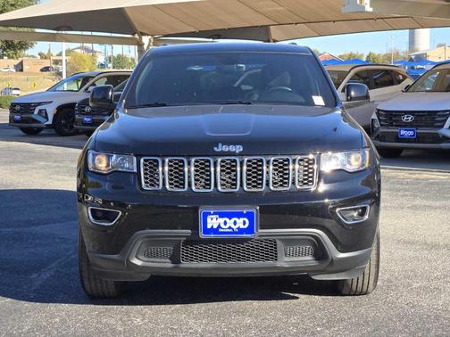 2017 Jeep Grand Cherokee Laredo