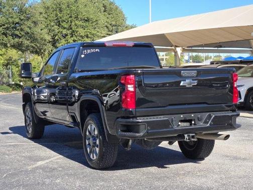 2024 Chevrolet Silverado 2500 Custom