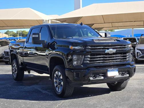 2024 Chevrolet Silverado 2500 Custom