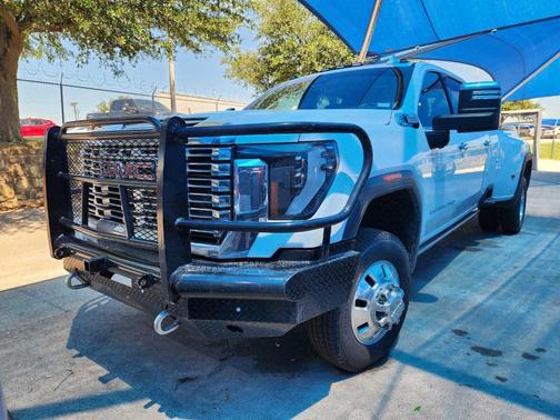2024 GMC Sierra 3500 Denali