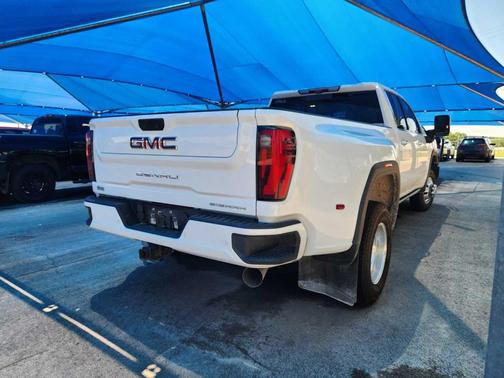 2024 GMC Sierra 3500 Denali