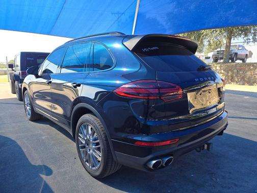 2017 Porsche Cayenne S