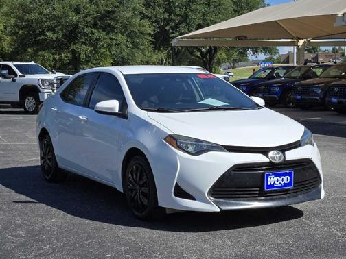 2018 Toyota Corolla LE