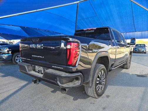 2024 GMC Sierra 2500 Denali Ultimate