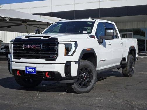 2026 GMC Sierra 2500 AT4
