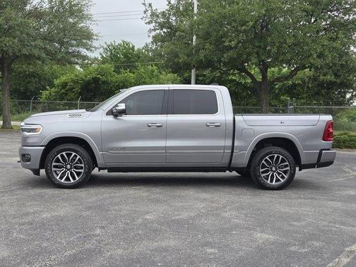 Billet Silver Metallic Clearcoat 2025 RAM 1500 Limited