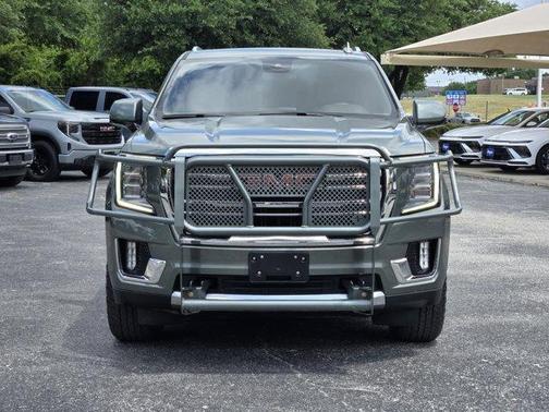 Frost 2023 GMC Yukon SLT