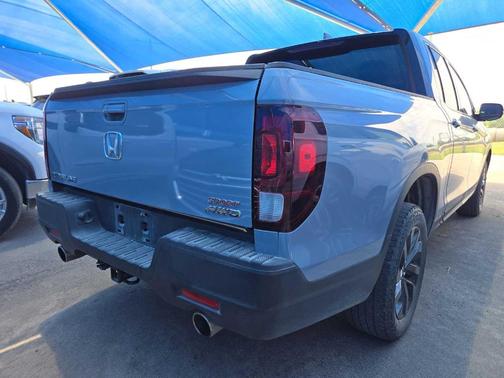 Sonic Gray Pearl 2023 Honda Ridgeline Sport