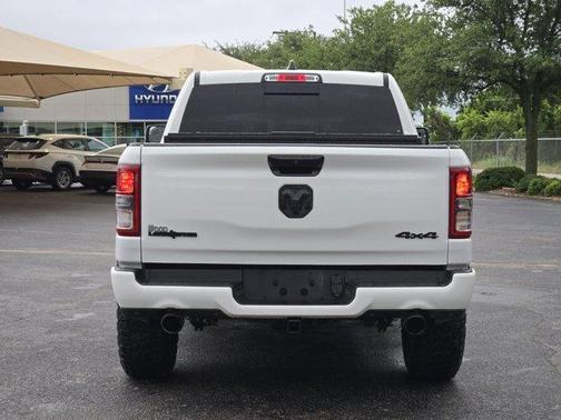 2024 RAM 1500 Big Horn/Lone Star