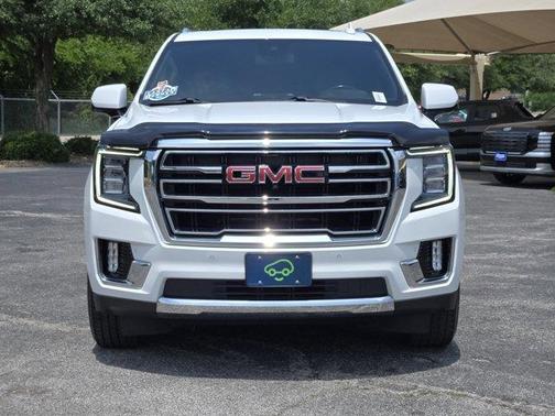 Summit White 2023 GMC Yukon SLT