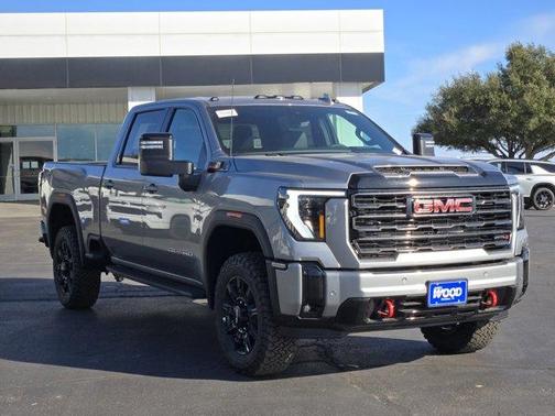 2026 GMC Sierra 2500 AT4
